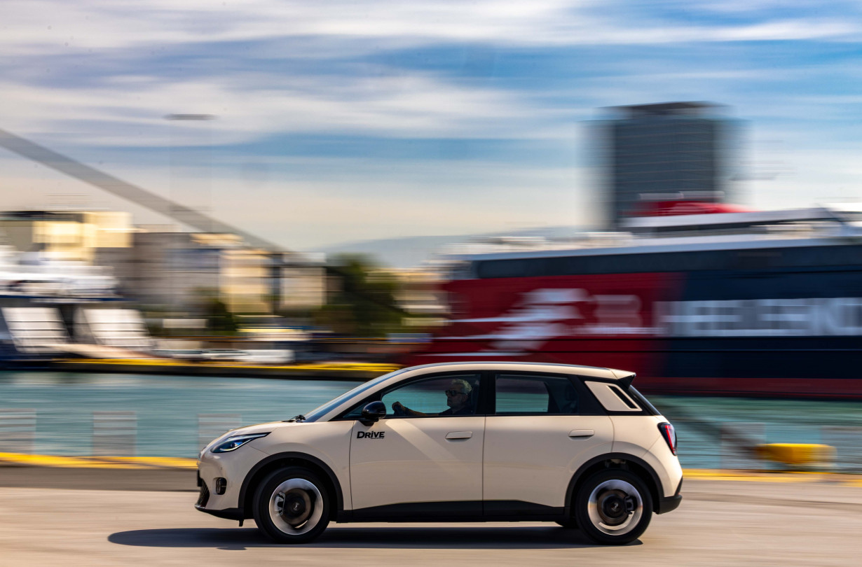 Test drive: Aion UT, Photo © DRIVE Media Group/Thanassis Koutsogiannis