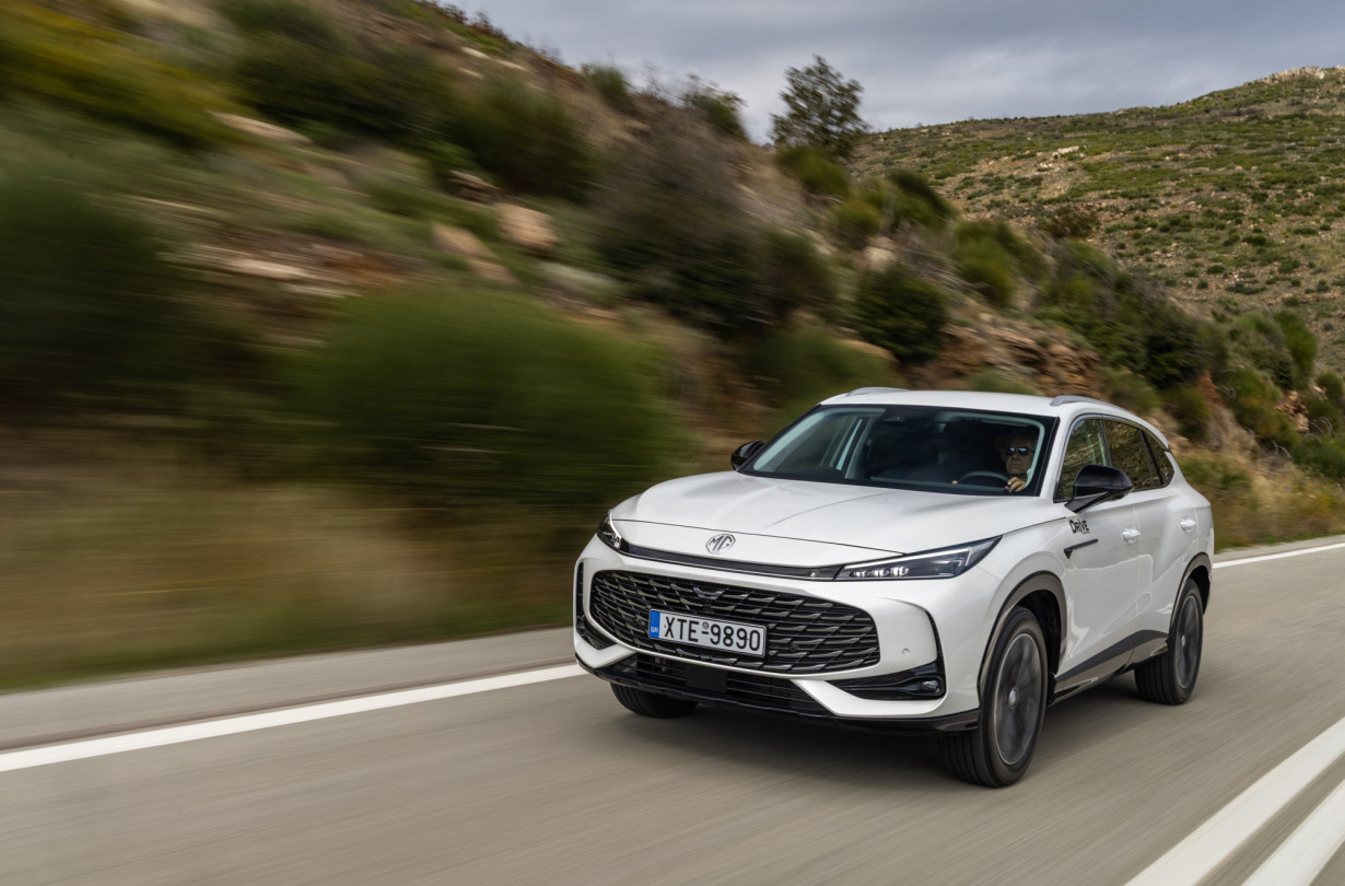 Test drive MG HS Hybrid⁺, Photo © DRIVE Media Group/Thanassis Koutsogiannis