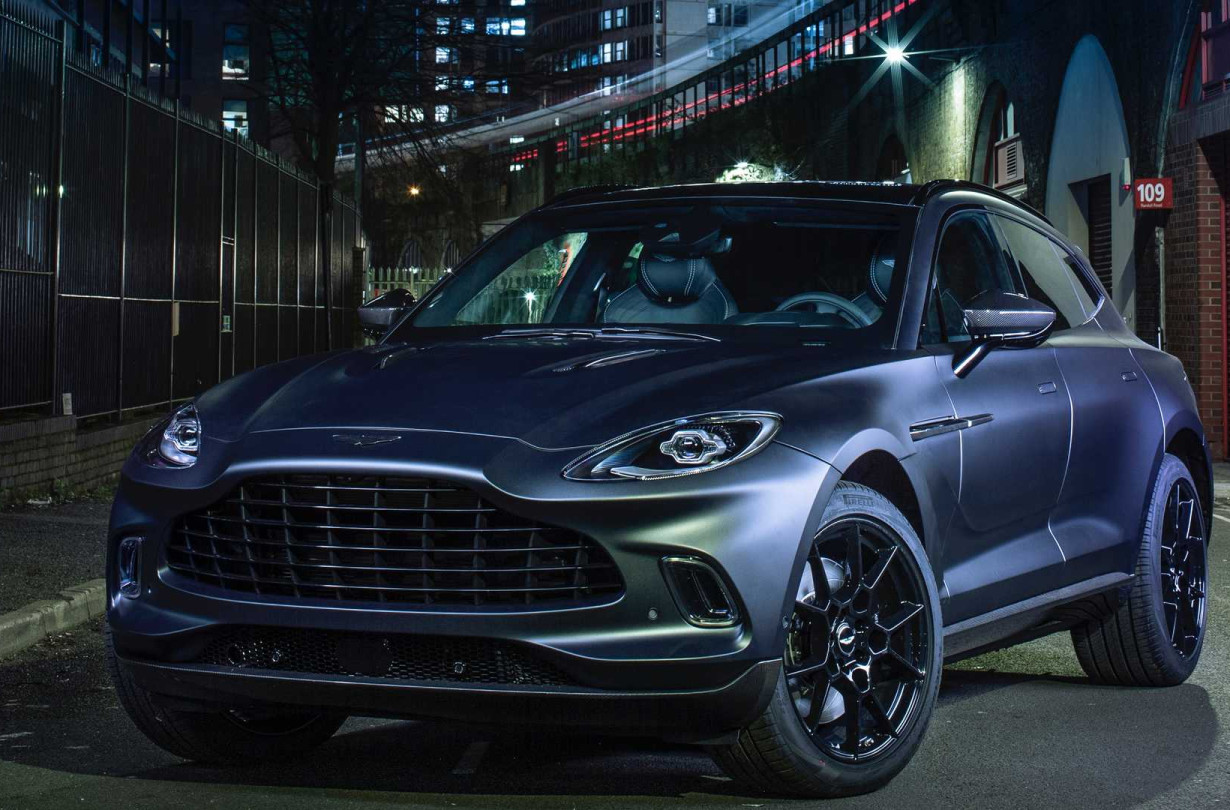 Aston Martin DBX by Q
