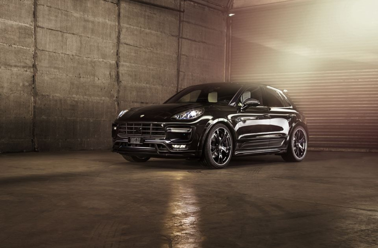 Porsche Macan by Techart