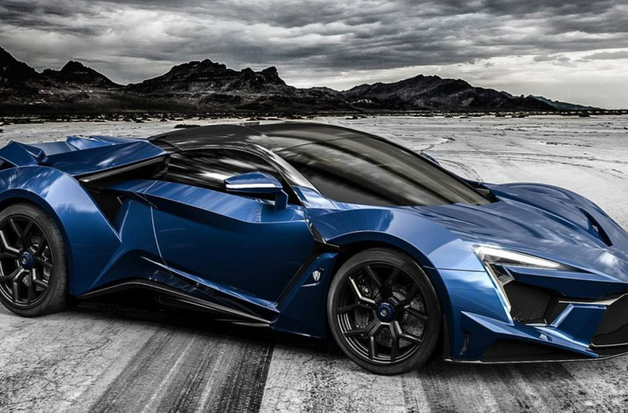 W Motors Fenyr Supersport