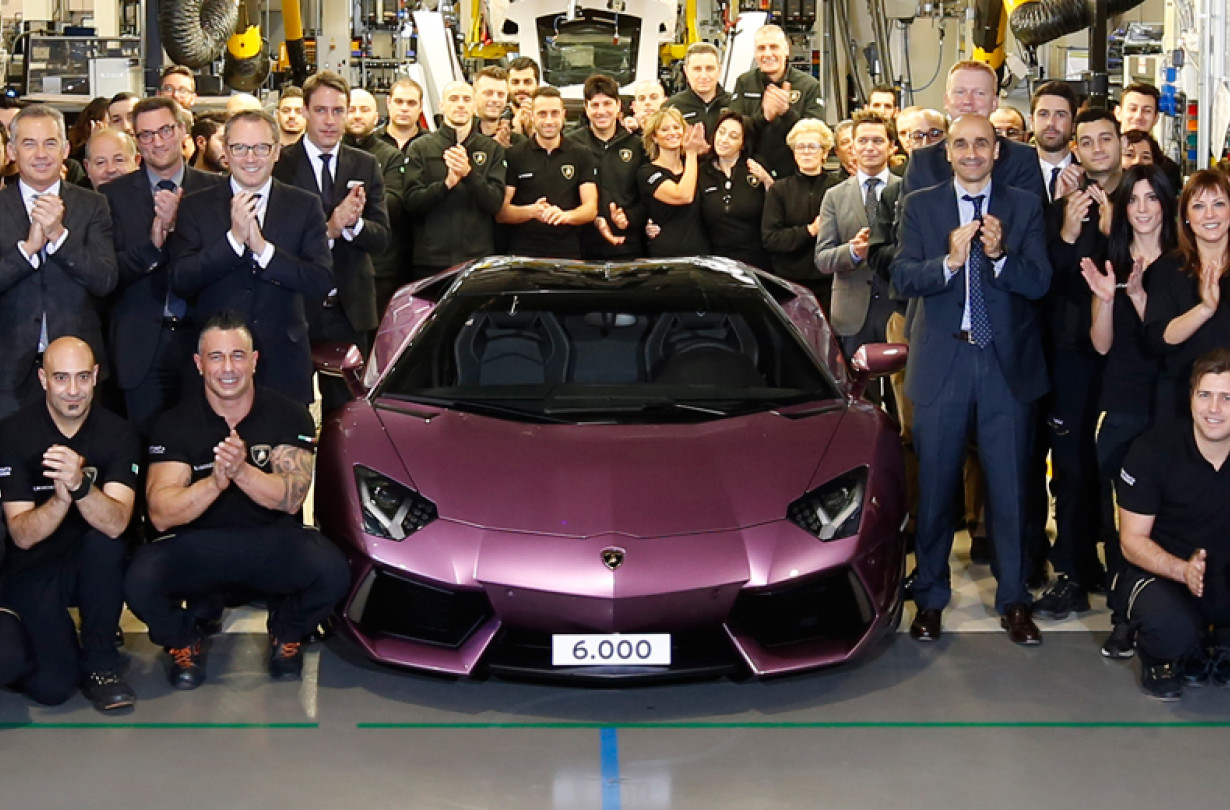 6.000th Lamborghini Aventador