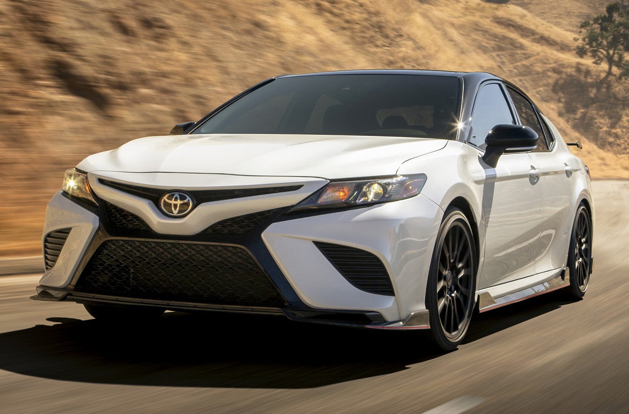 Toyota Camry TRD 2019