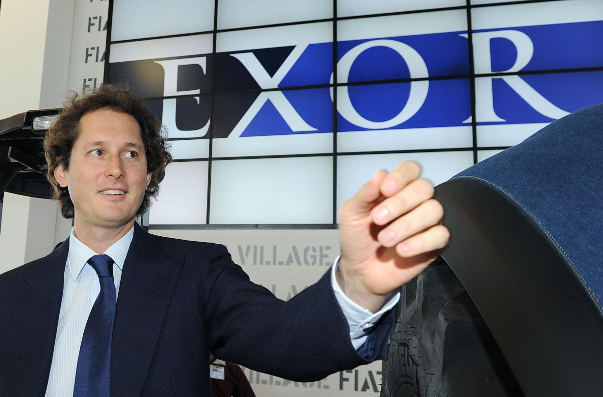 O John Elkann, πρόεδρος της FCA, με τη δραστηριοποίησή του στο μείζον θέμα της προταθείσας συγχώνευσης Renault-FCA, βγαίνει από τη σκιά του Sergio Merchionne που ήταν ο άνθρωπος που κινούσε τα νήματα στον Ιταλο-Αμερικανό κατασκευαστή.