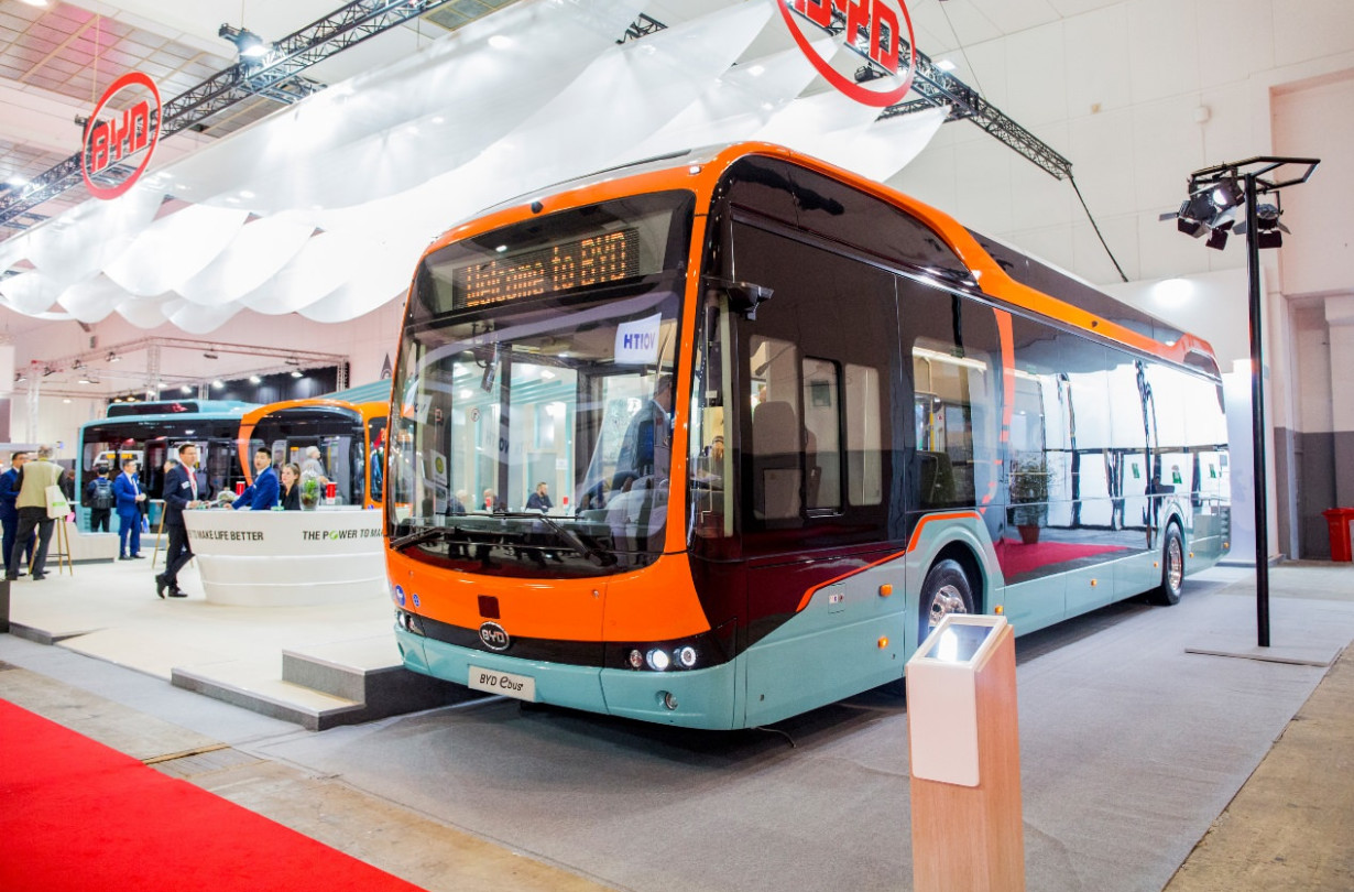 Το 12μετρο λεωφορείο της BYD στο Σαλόνι Busworld Europe 2019 στις Βρυξέλλες, τον περασμένο Οκτώβριο.