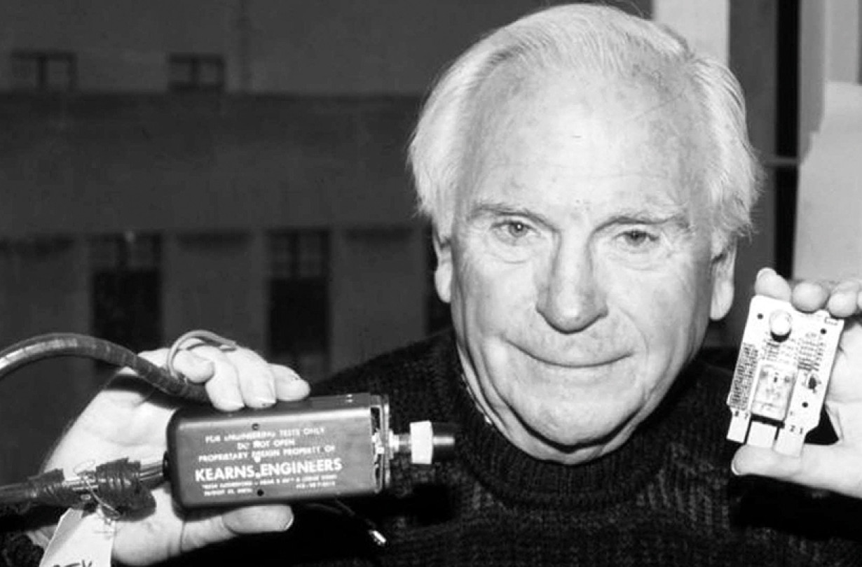 Robert Kearns 1927-2005