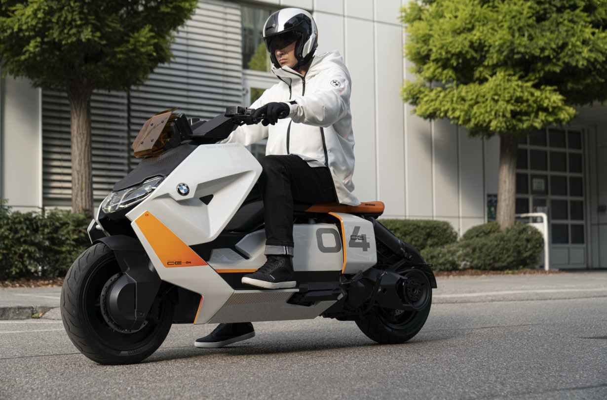 BMW Motorrad Definition CE 04
