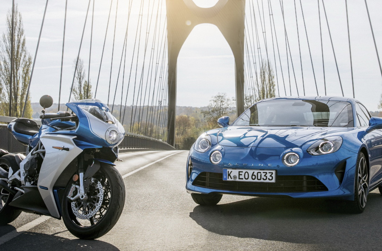 MV Agusta Superveloce Alpine