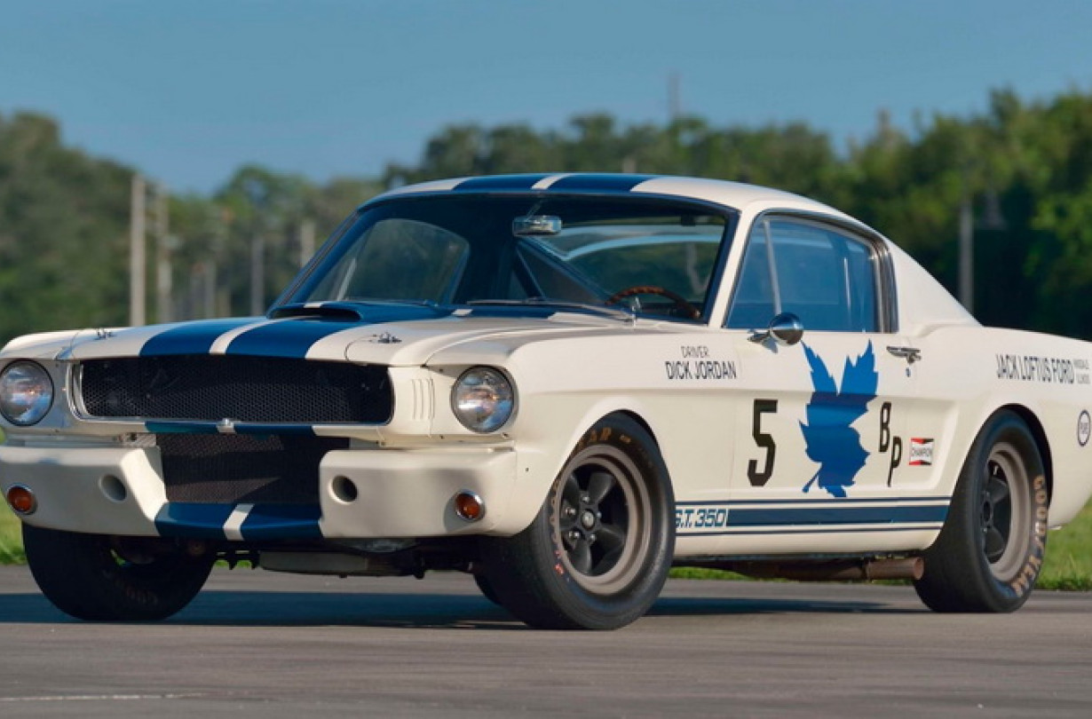 Shelby GT350R Fastback - Mecum, Kissimmee Auctions