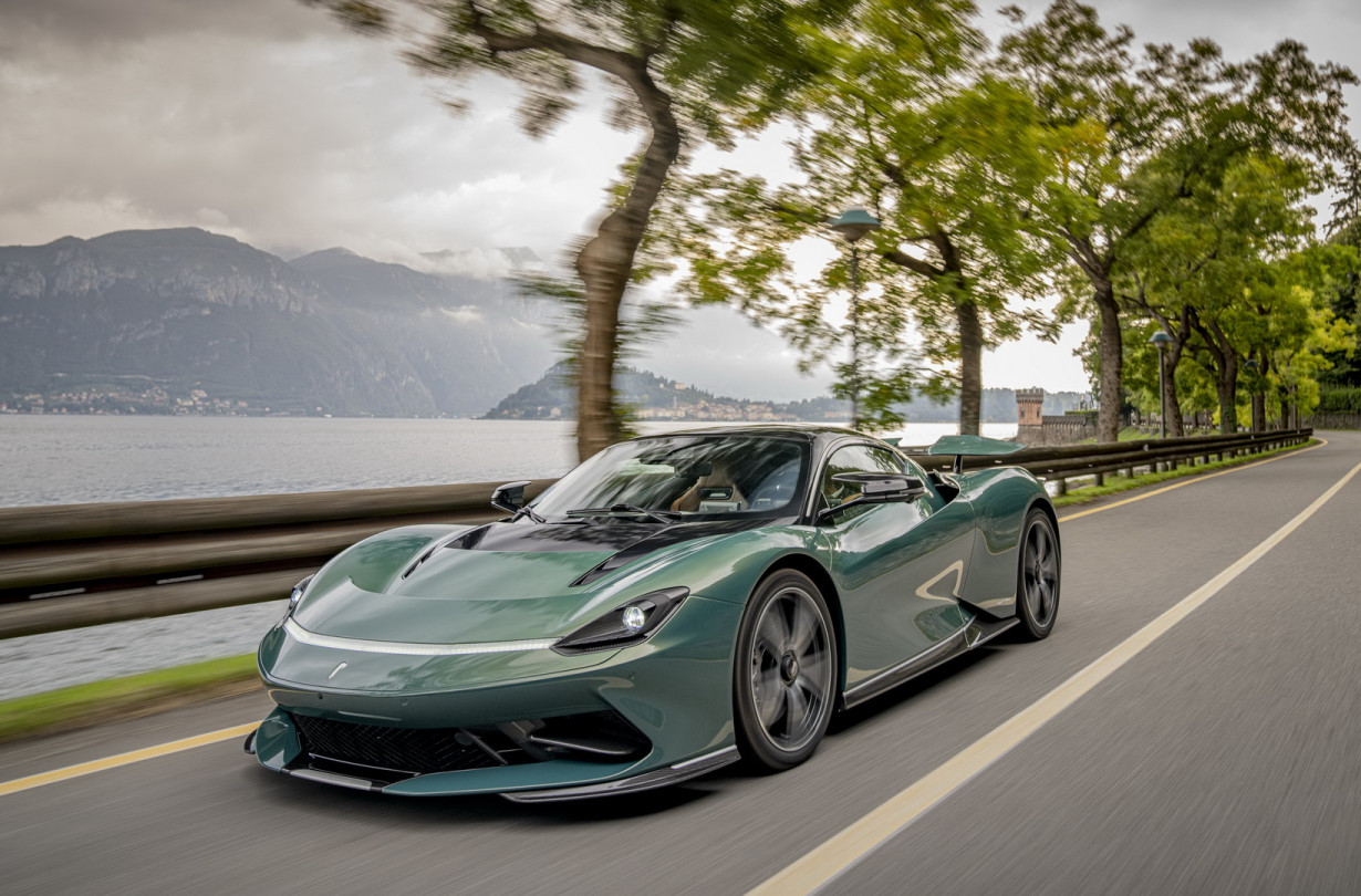 Automobili Pininfarina Battista