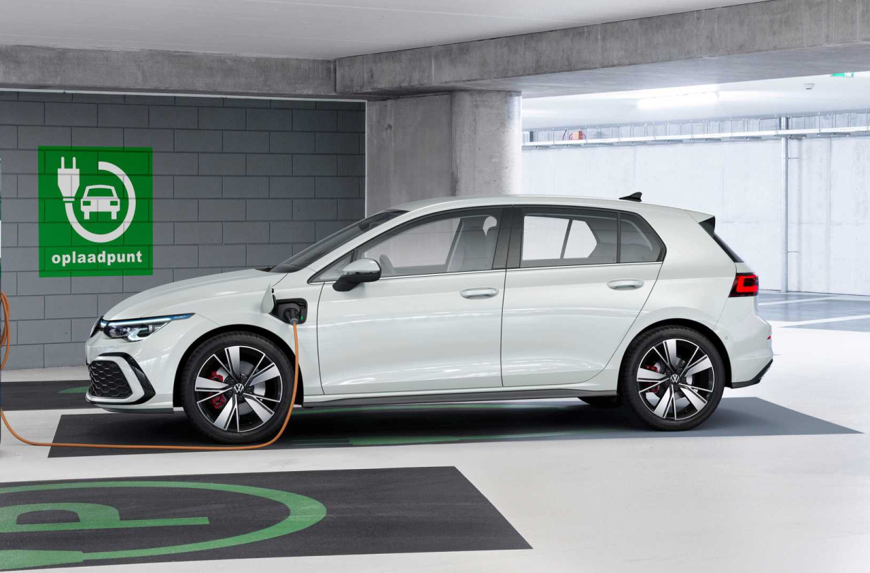 VW Golf GTE