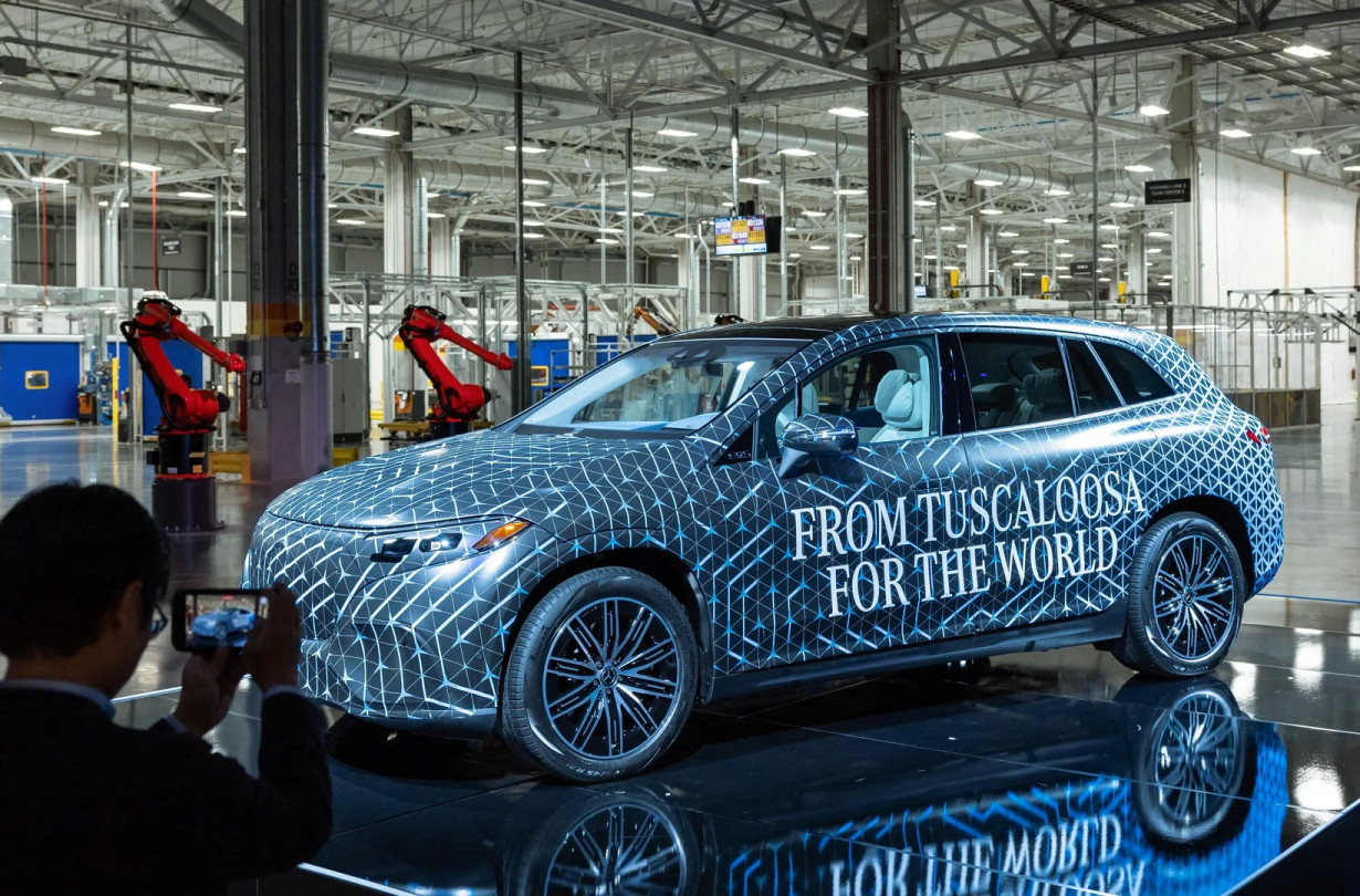 Mercedes-Benz EQS SUV