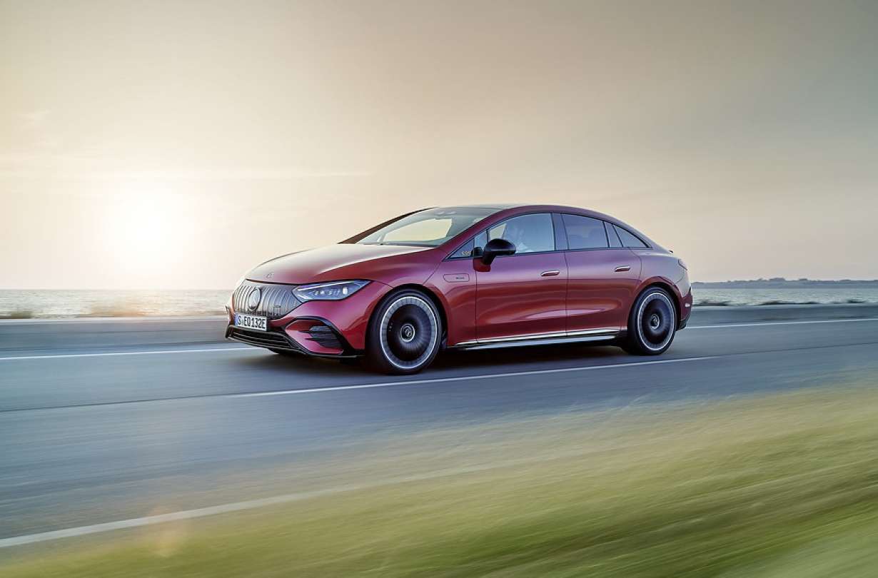 Mercedes-EQ EQE Mercedes-EQ EQE