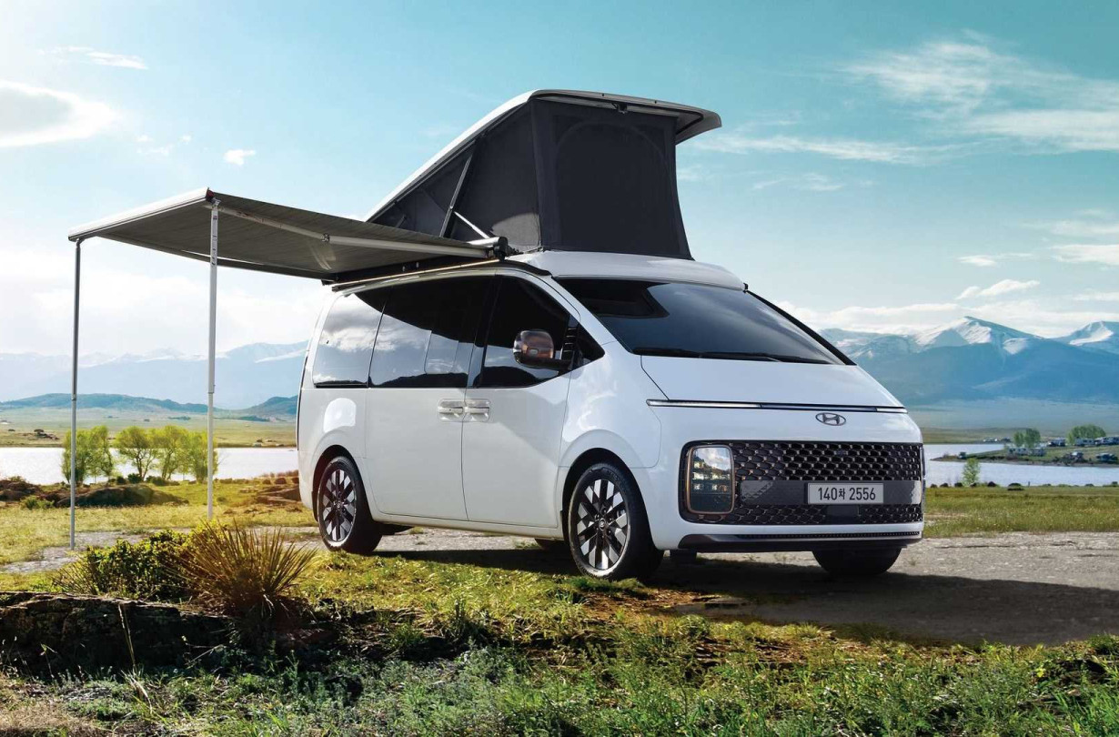 Hyundai Staria Lounge Camper