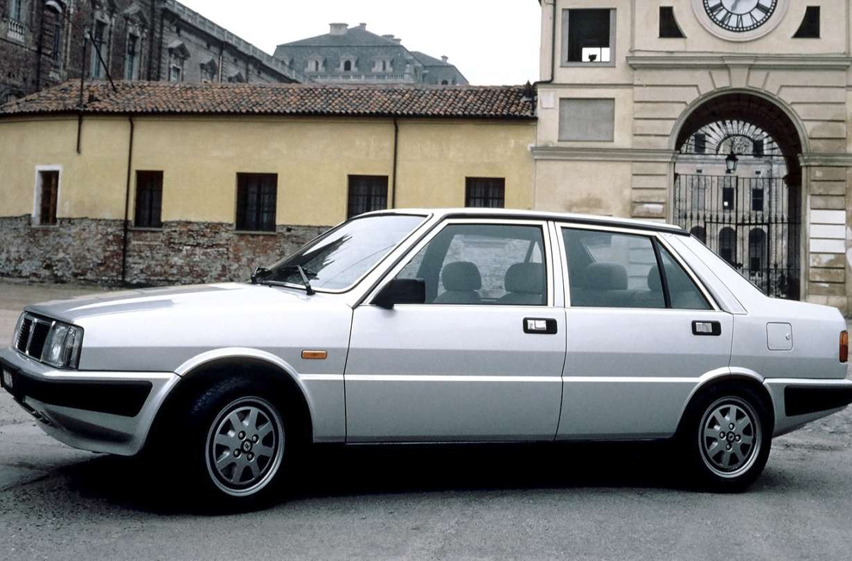 Lancia Prisma 1982-1989 Lancia Prisma 1982-1989