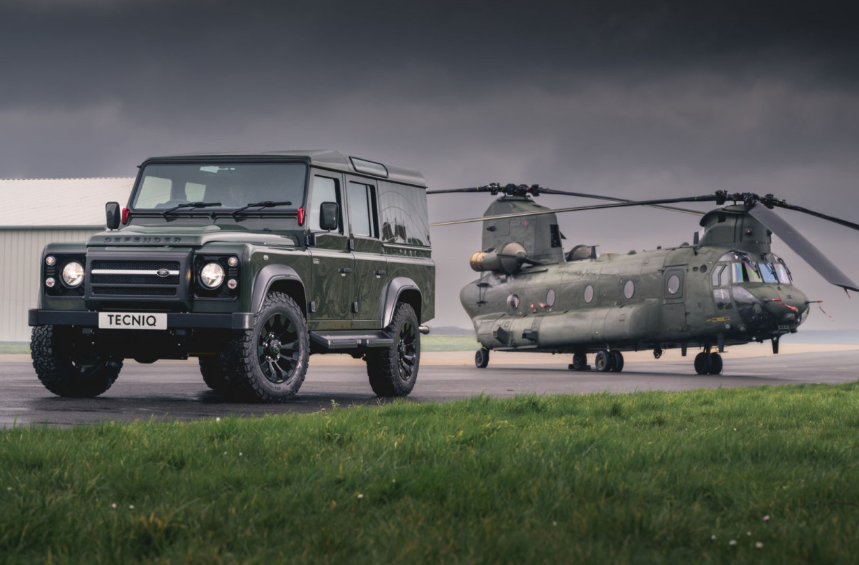 Land Rover Defender Q40 Land Rover Defender Q40