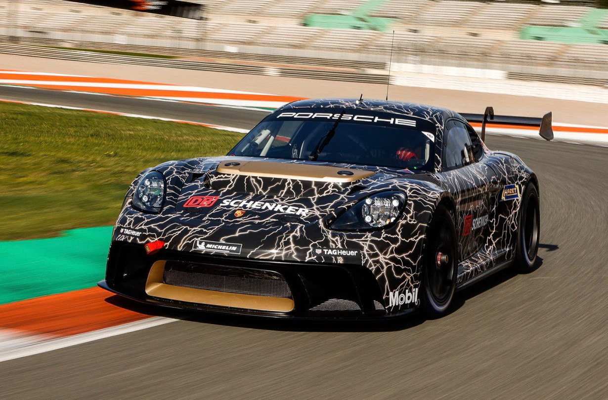 Porsche 718 Cayman GT4 ePerformance Porsche 718 Cayman GT4 ePerformance