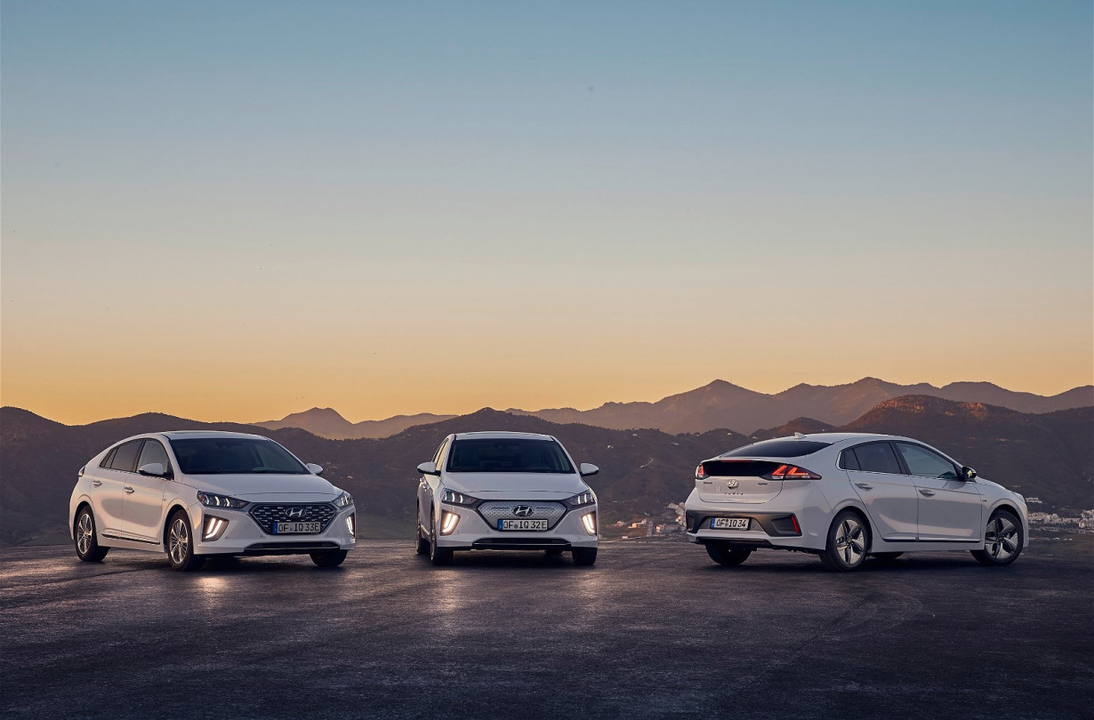 Γκάμα Hyundai IONIQ Hyundai IONIQ line-up