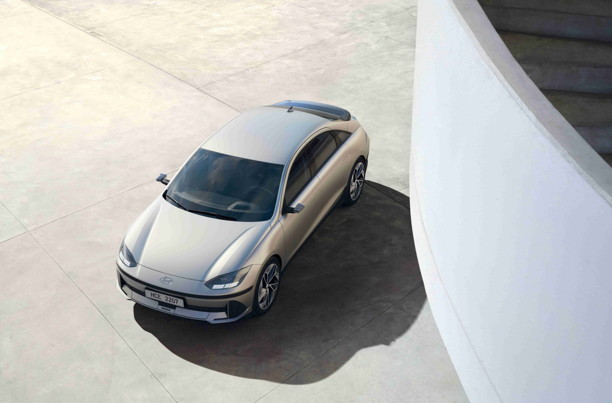 Hyundai Ioniq 6 Hyundai Ioniq 6