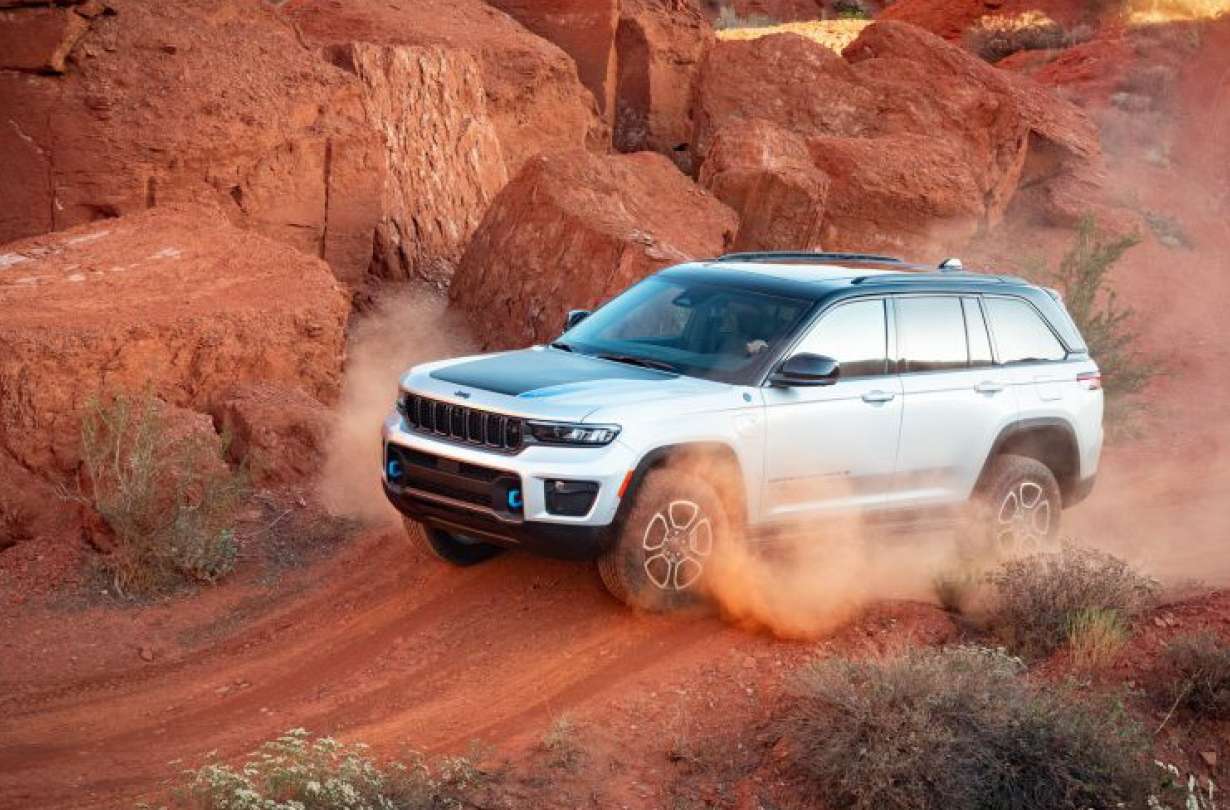 Jeep Grand Cherokee 4xe  Jeep Grand Cherokee 4xe