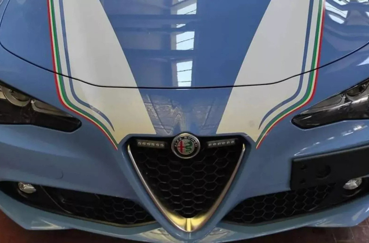 Alfa Romeo Giulia Alfa Romeo Giulia