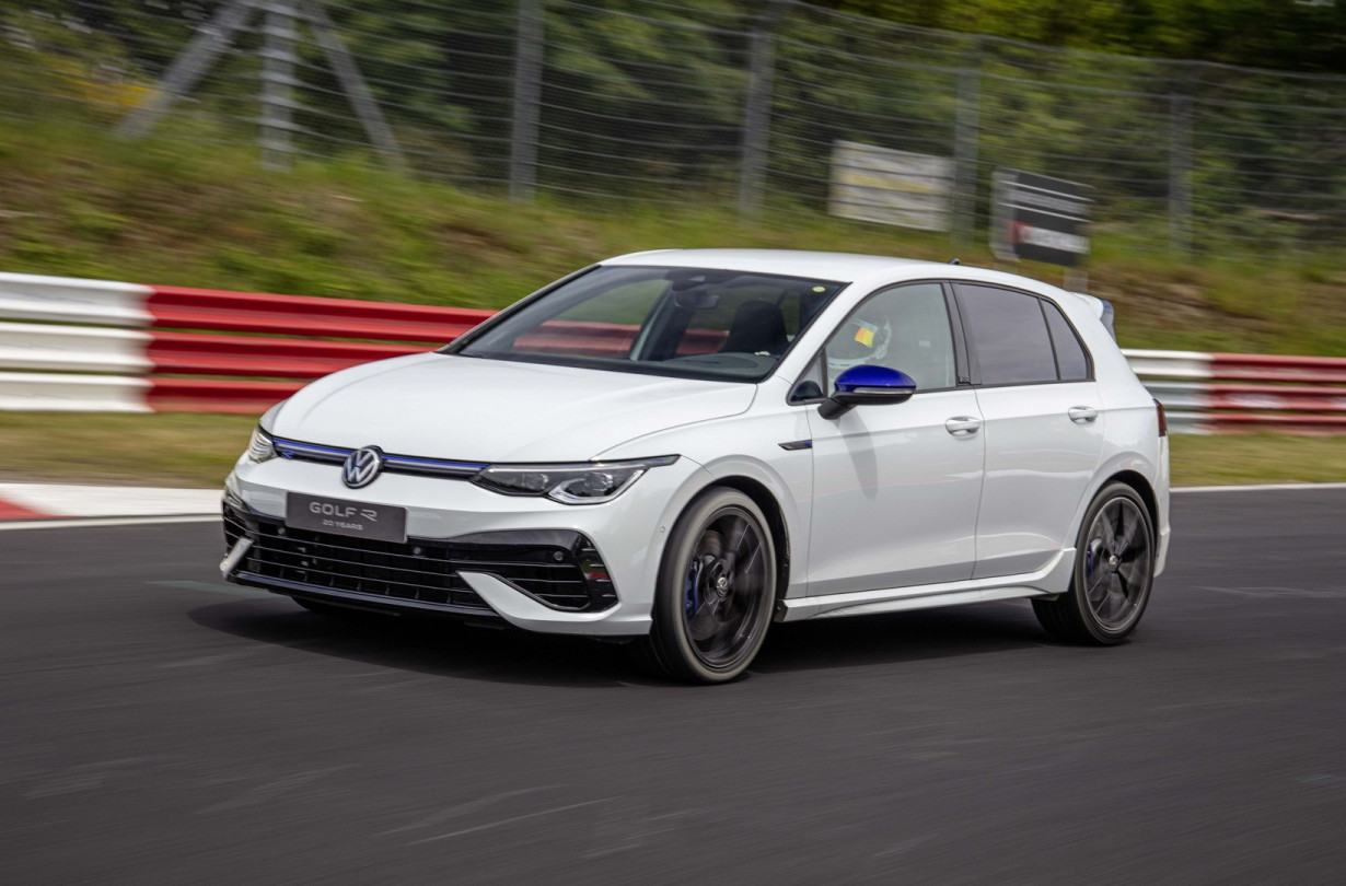 VW Golf R “20 Years” VW Golf R “20 Years”