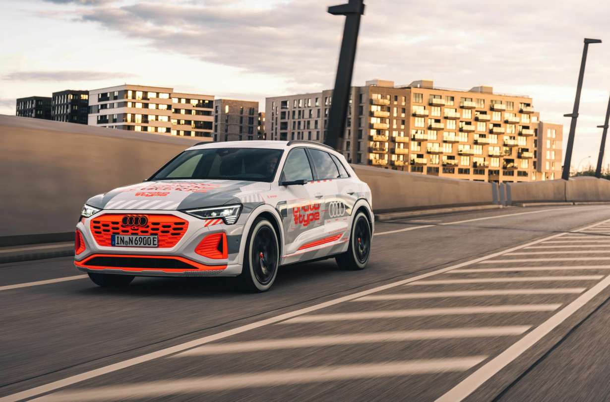 Αudi e-tron  Αudi e-tron