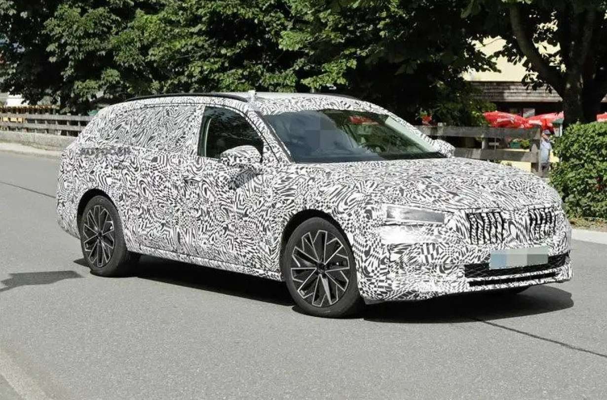 Škoda Superb Škoda Superb
