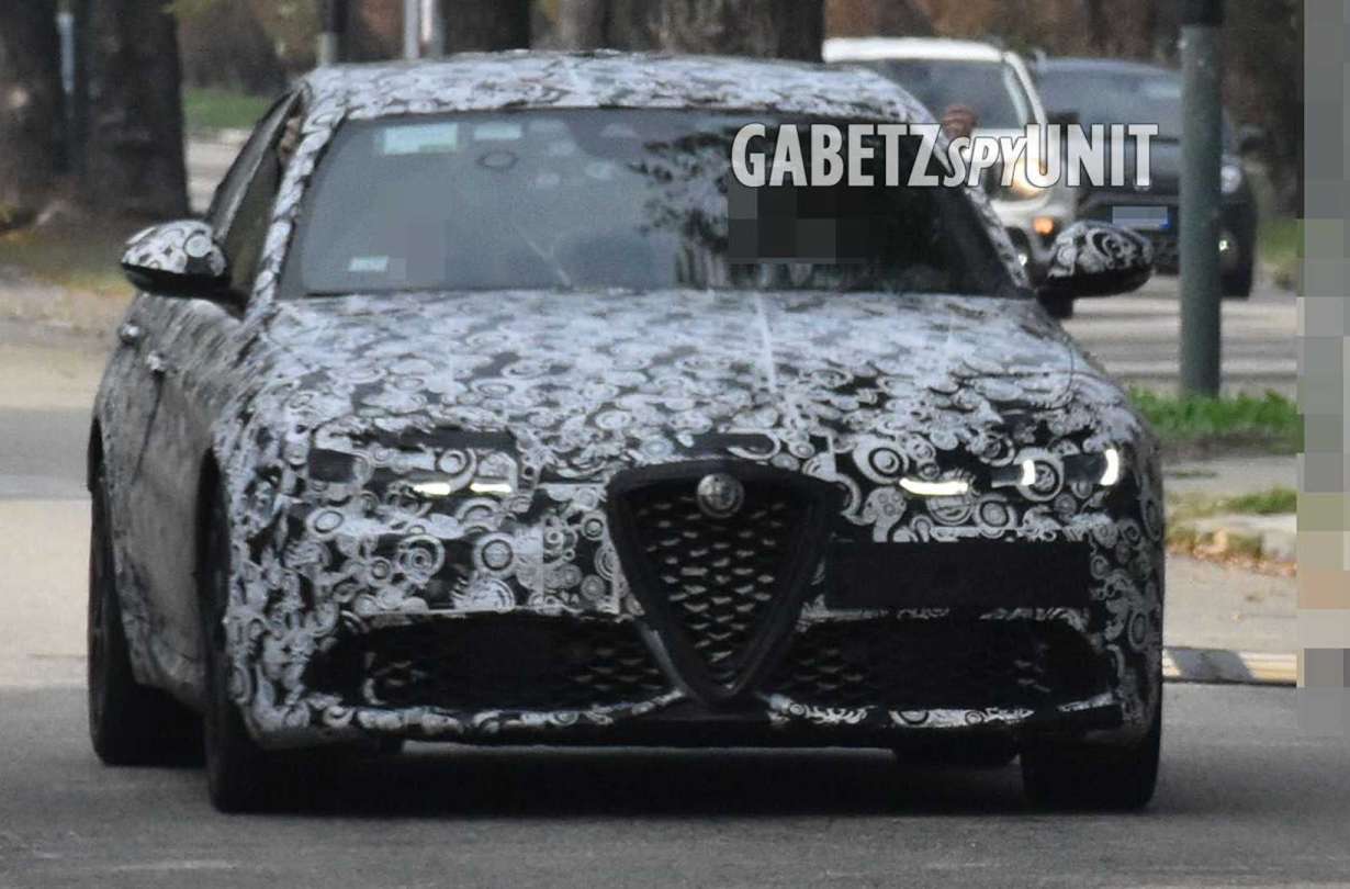 Alfa Romeo Giulia Alfa Romeo Giulia