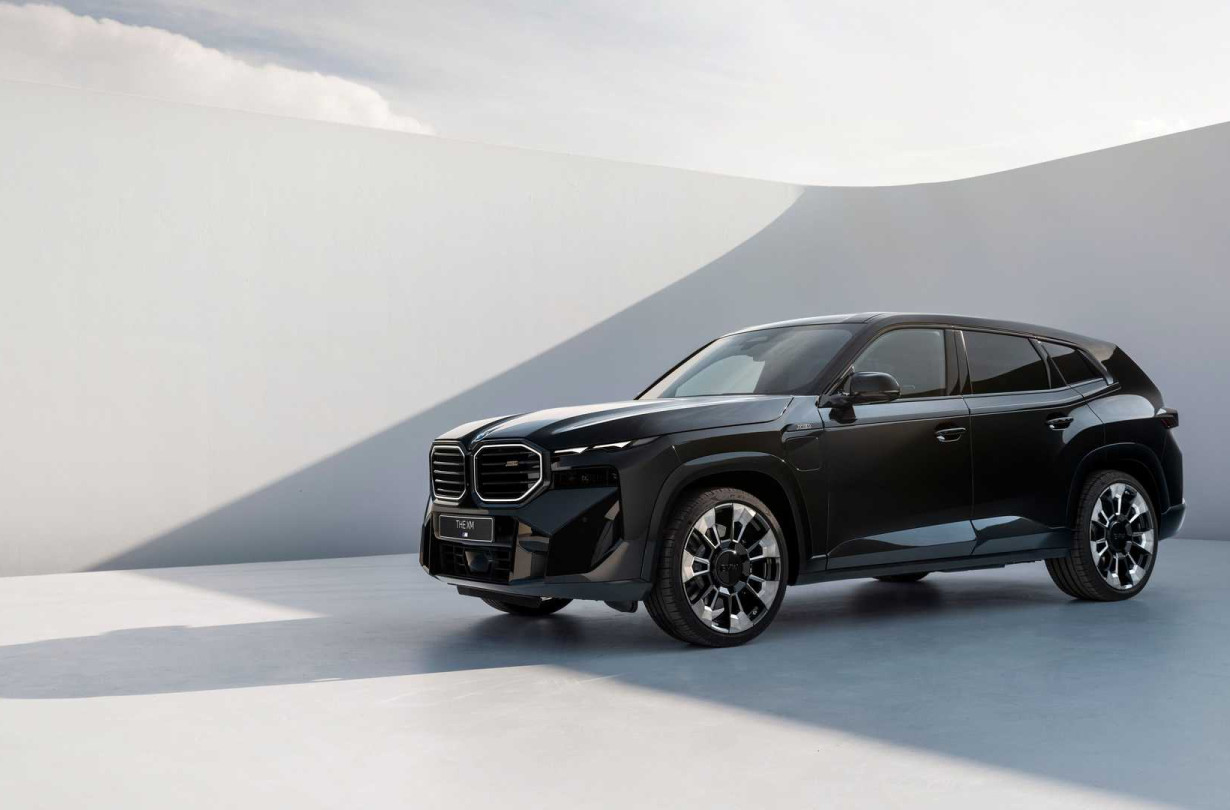 BMW XM