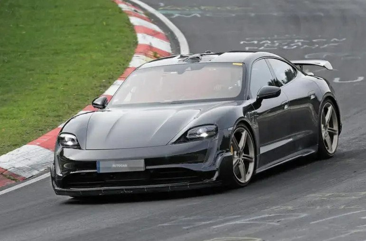 Porsche Taycan Porsche Taycan