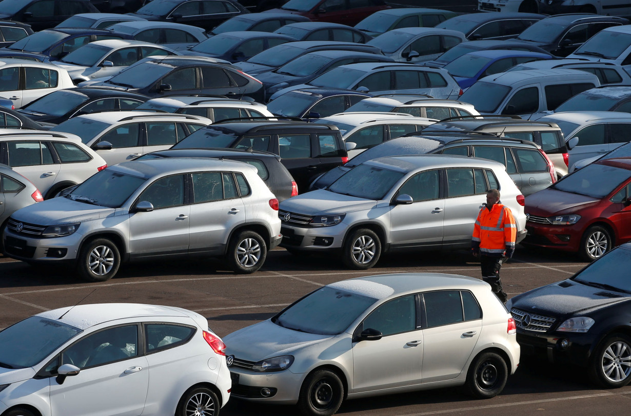 Θετικές οι ευρωπαϊκές πωλήσεις για τέταρτο συνεχόμενο μήνα Θετικές οι ευρωπαϊκές πωλήσεις για τέταρτο συνεχόμενο μήνα