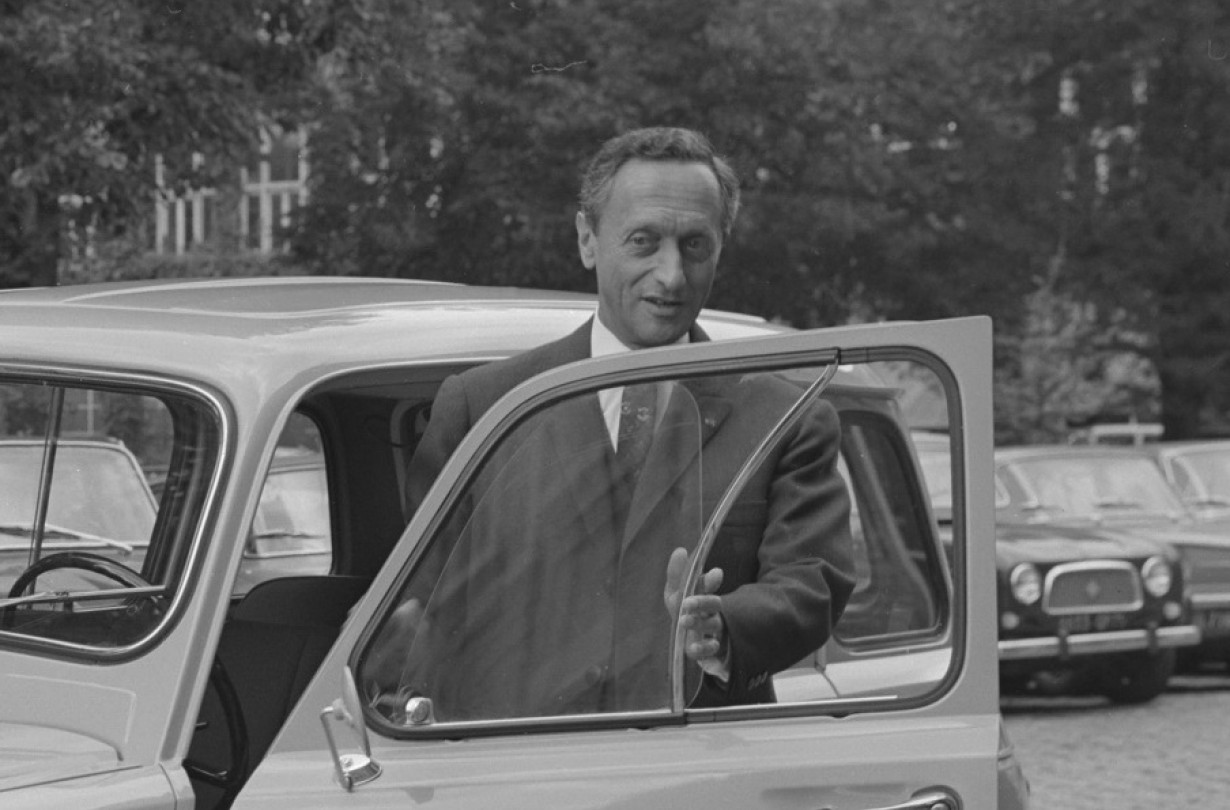 DRIVE Legend: Pierre Dreyfus 1907-1994, Monsieur «segment» DRIVE Legend: Pierre Dreyfus 1907-1994, Monsieur «segment»