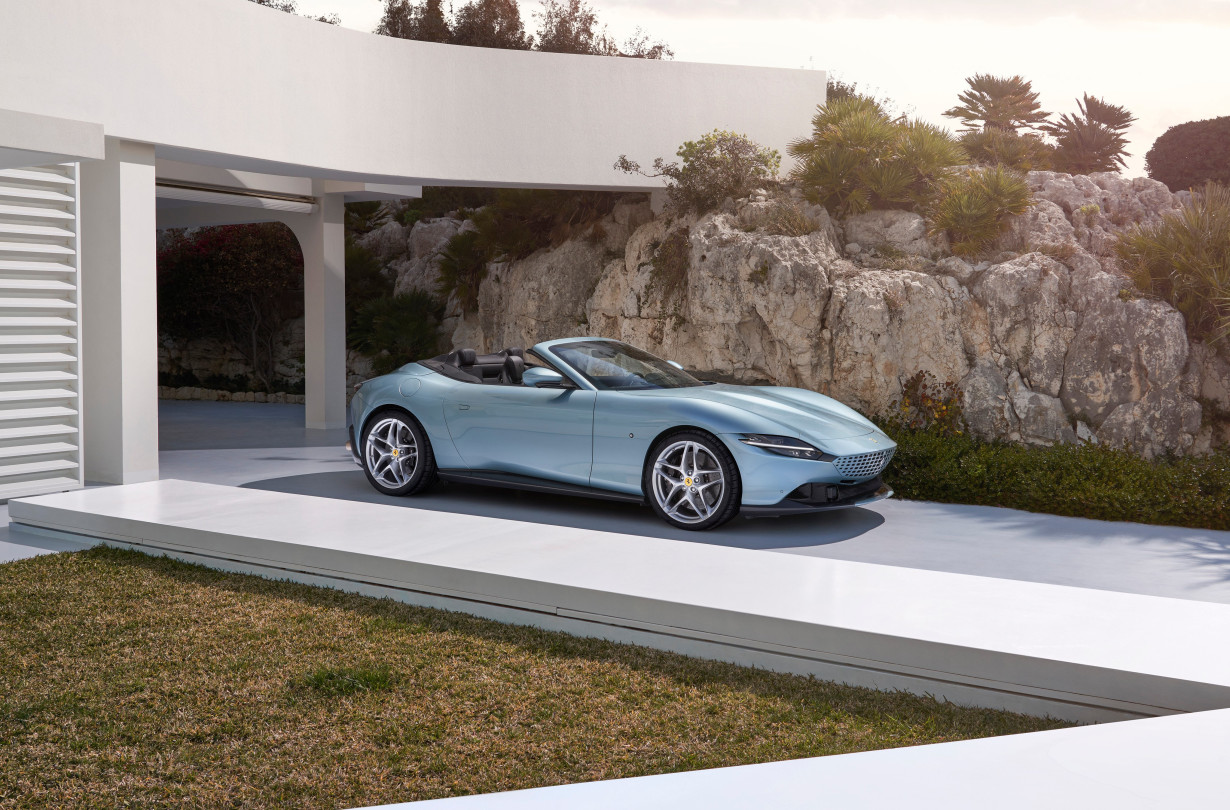 Ferrari Roma Spider Ferrari Roma Spider