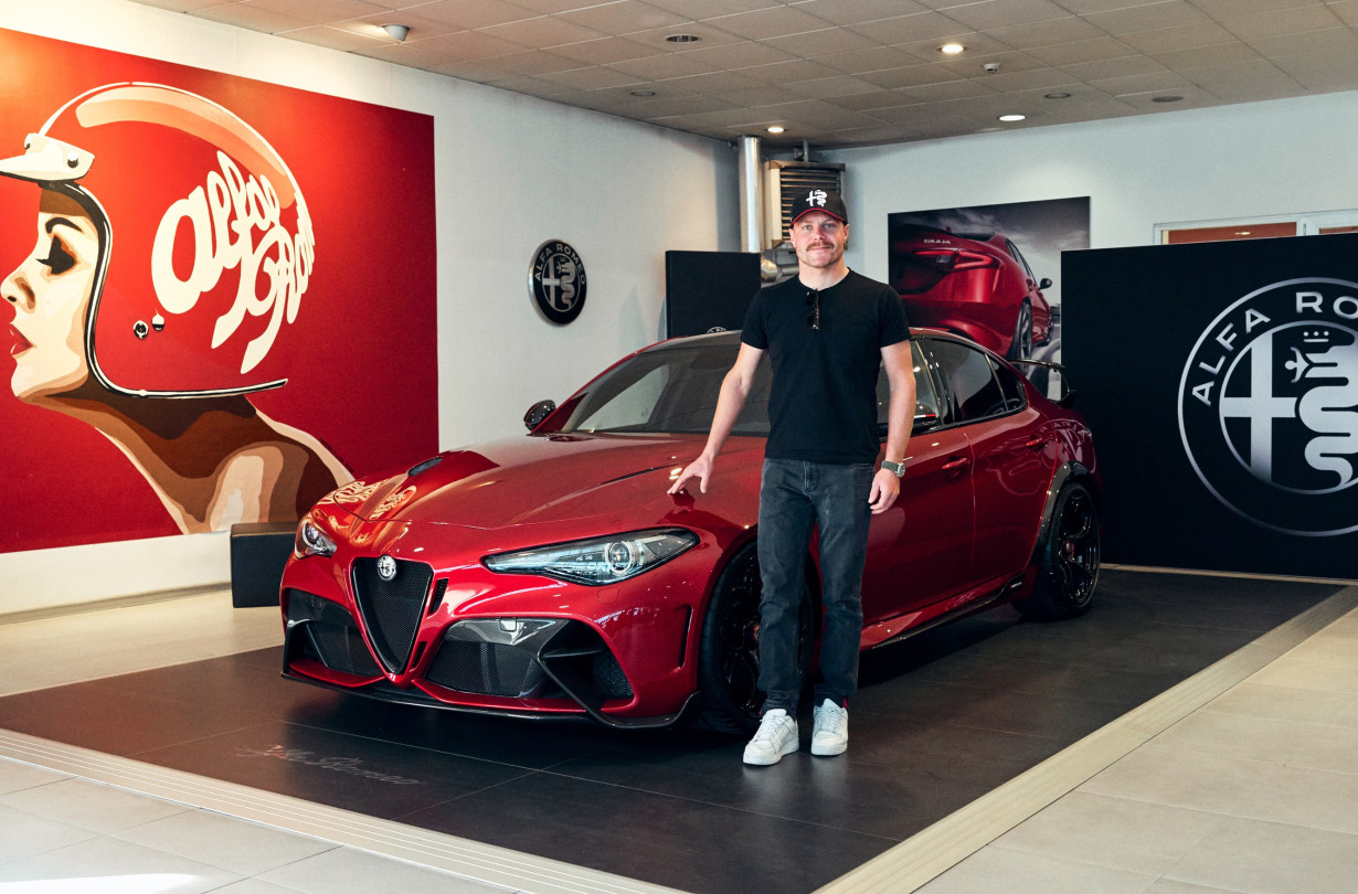 Αlfa Romeo Giulia GTA Αlfa Romeo Giulia GTA