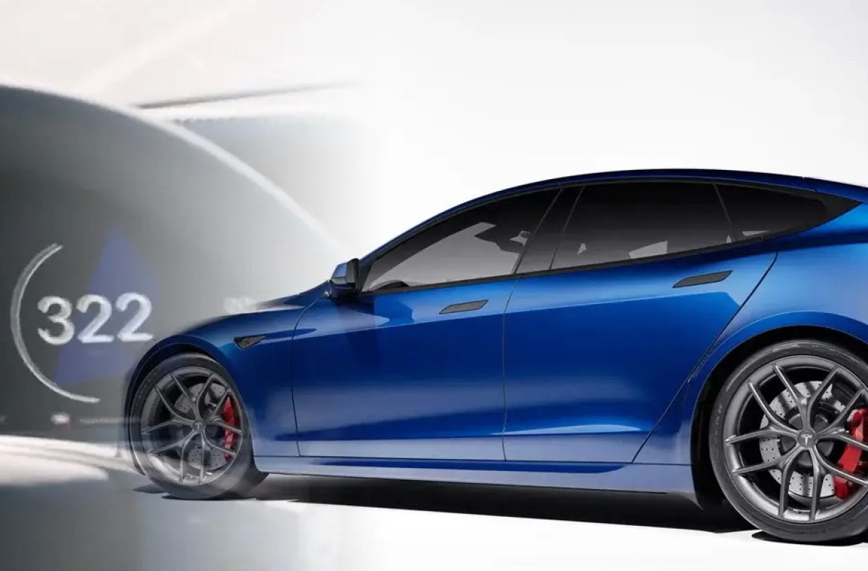 Tesla Model S Plaid Track Package