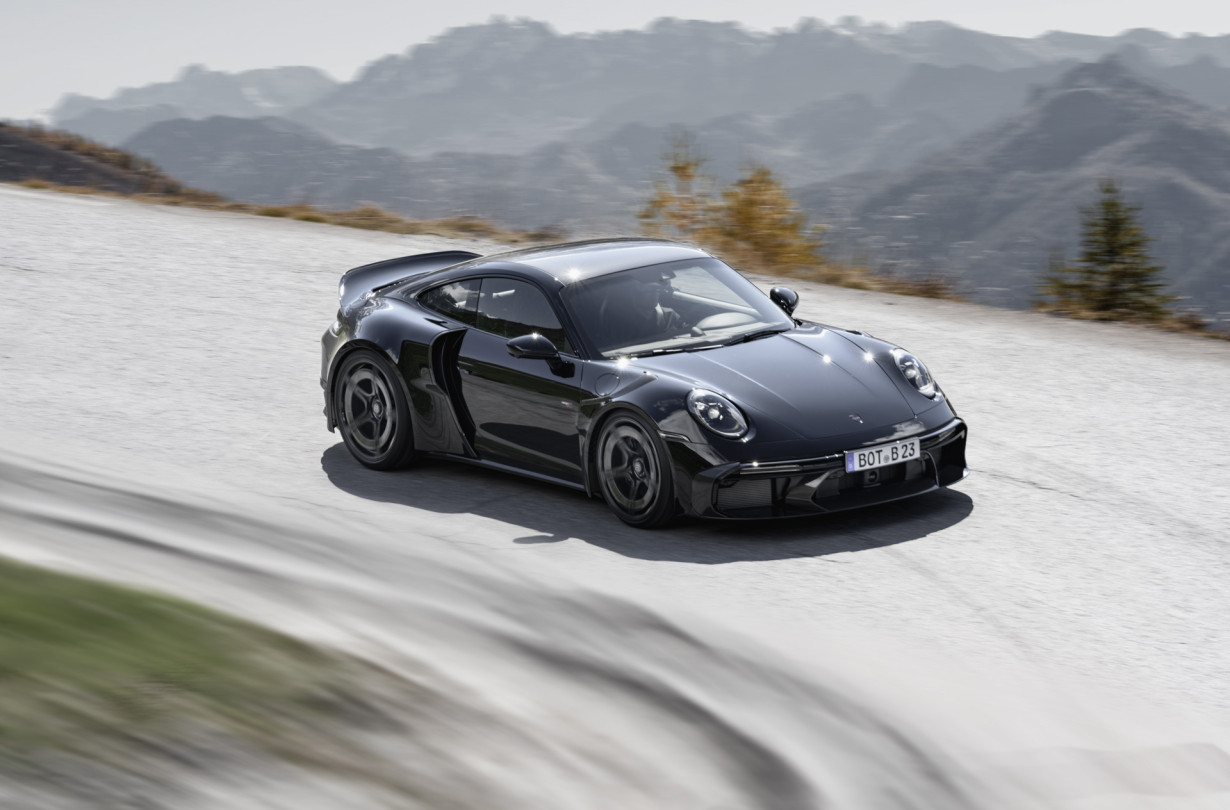 H Porsche 911 Turbo S γίνεται Brabus 900 Rocket R και γράφει στα 0-100 km/h χρόνο 2,5" και στα 0-200 km/h χρόνο 7,2"! Porsche 911 Turbo S, Brabus 900 Rocket R