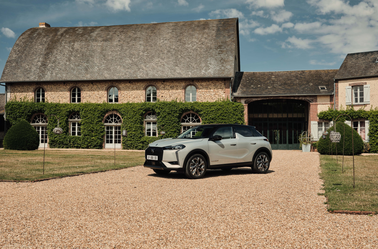 Tέλος του χρόνου στην Ελλάδα το DS3 στην έκδοση ESPRIT DE VOYAGE Tέλος του χρόνου στην Ελλάδα το DS3 στην έκδοση ESPRIT DE VOYAGE