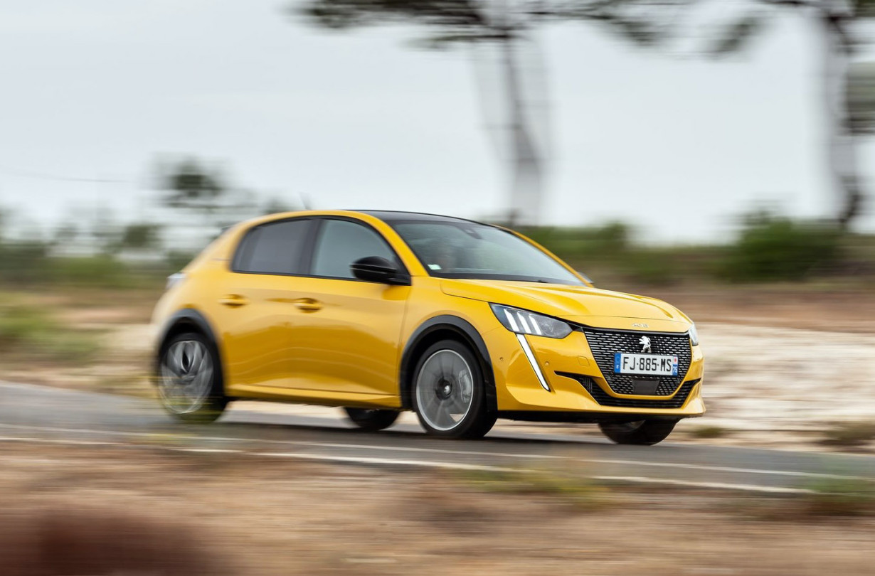 Peugeot 208