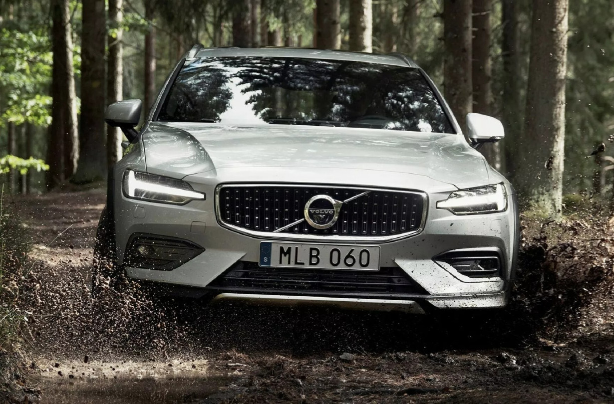 Οι πωλήσεις των ντίζελ μοντέλων Volvo για το 2022 αντιπροσώπευαν μόλις το 8,9% των συνολικών πωλήσεων της εταιρείας. Volvo