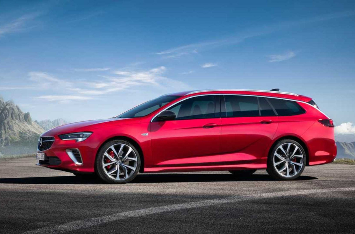 Ποντάρει πολλά στην Ιταλία η Stellantis. Τα Opel Insignia και Jeep Compass θα φτιάχνονται εκεί, όπως και μοντέλα της Lancia και της DS Opel Insignia Ιταλία