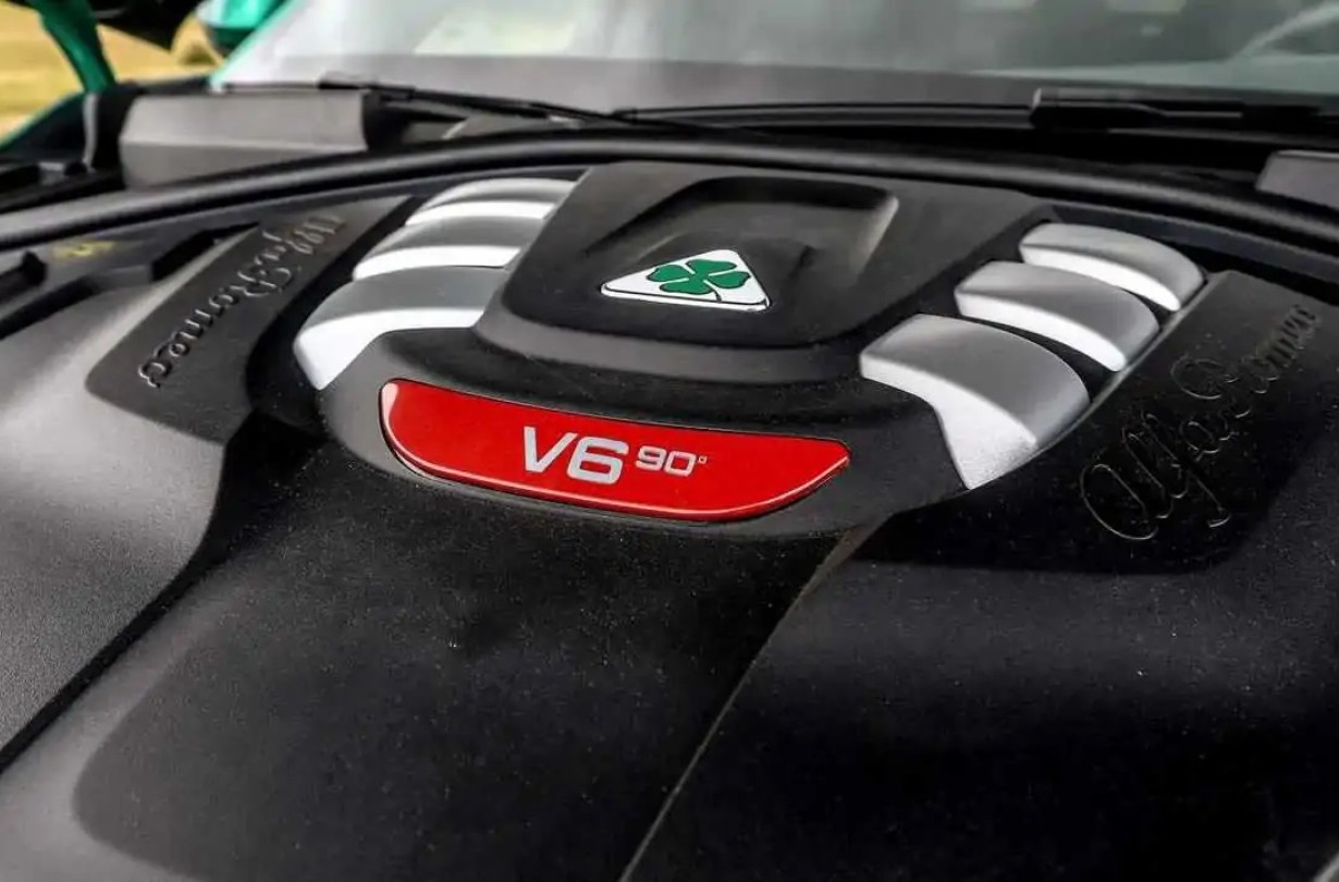 Το Euro 7 χαλάρωσε και μαζί του ανάσανε κι η Alfa Romeo που δε θα χρειαστεί να εγκαταλείψει τον διάσημο V6 της. Euro 7 Alfa Romeo