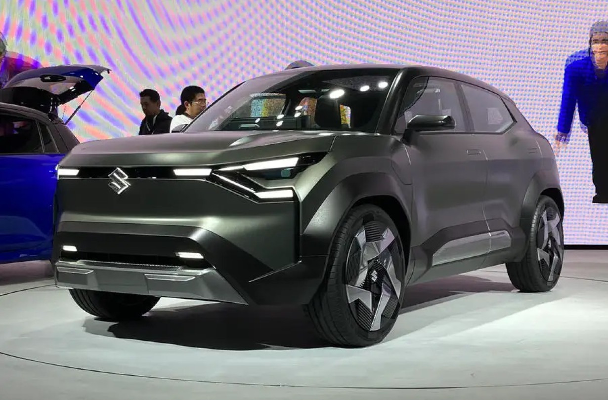 Το πρωτότυπο Suzuki eVX είναι το παρθενικό ηλεκτρικό αυτοκίνητο των Ιαπώνων με σαφή προσανατολισμό στο off-road. Τουλάχιστον εμφανισιακά. Suzuki eVX