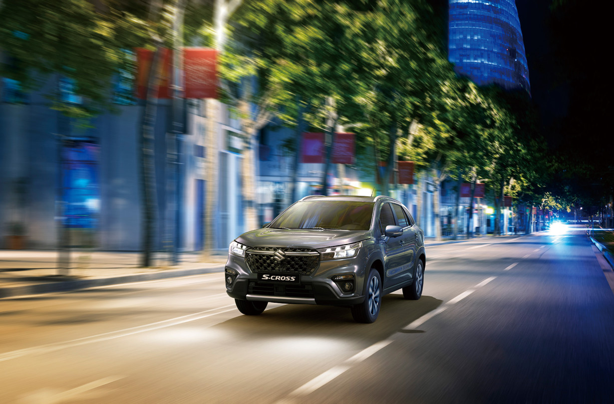 Suzuki S-CROSS