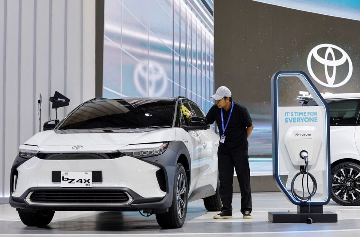 Στόχος της Toyota είναι οι μπαταρίες στέρεας κατάστασης που θα αναπτύξει με την Idemitsu να κάνουν την εμφάνισή τους στα αυτοκίνητα παραγωγής το 2027 ή 2028 Toyota solid state batteries