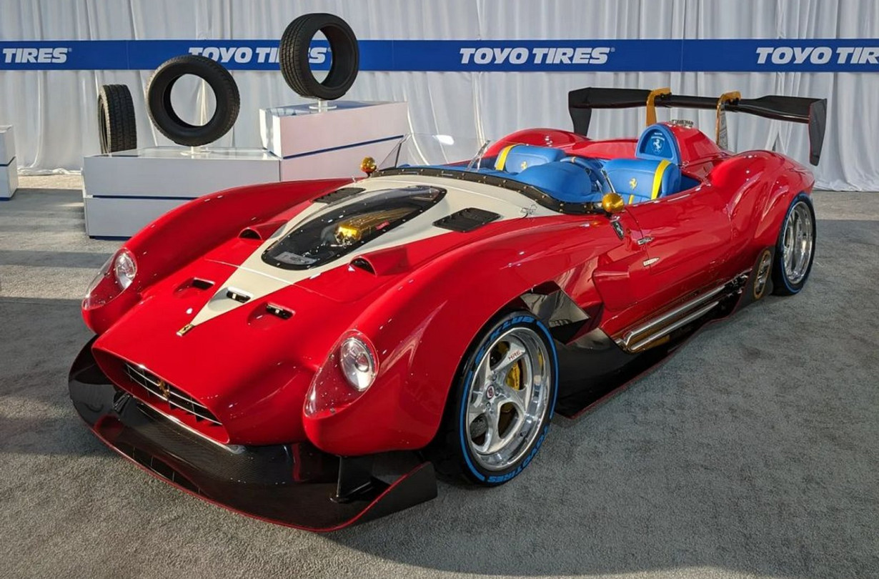 Η Ferrari 612 Scaglietti μετατρέπεται σε μπαρκέτα και ξαναβαφτίζεται 612 TR Teppista. Ferrari 612 Scaglietti