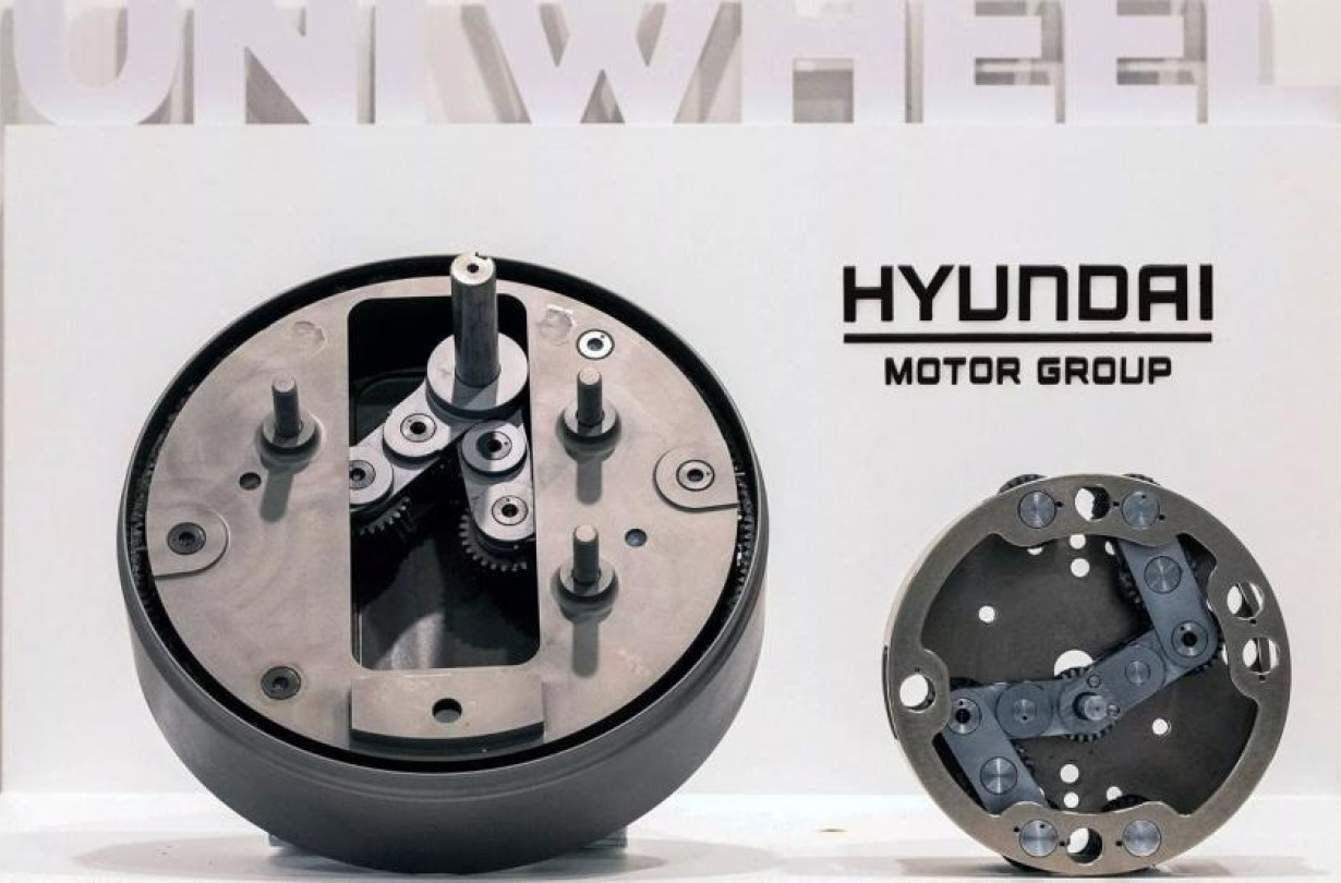 Η Hyundai, μέσα από το νέο σύστημα «Uni Wheel», φιλοδοξεί να φέρει την επανάσταση στον σχεδιασμό των μελλοντικών αυτοκινήτων Hyundai Uni Wheel