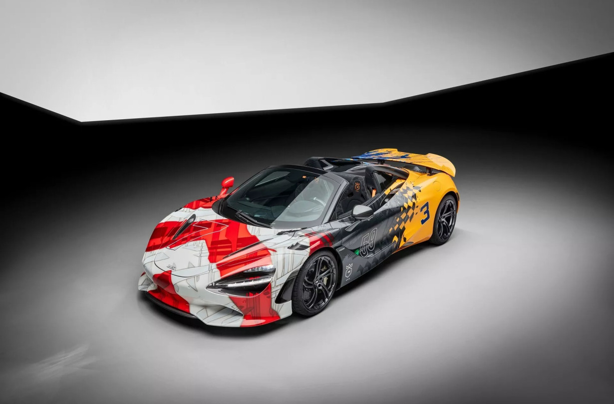 H επετειακή McLaren 750S 3-7-59 μηχανολογικά δεν διαφέρει σε τίποτα απο τη συμβατική 750S. Η τιμή της όμως, που προσεγγίζει τις €653.310 είναι διπλάσια McLaren 750S 3-7-59
