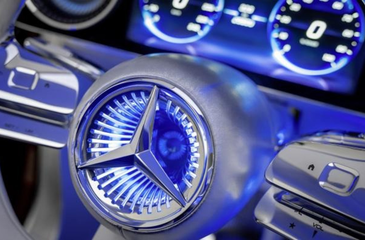 Η Mercedes-Benz βρίσκεται στην έβδομη θέση των πιο επιτυχημένων brand, σύμφωνα με τη λίστα της Intrabrand Mercedes-Benz