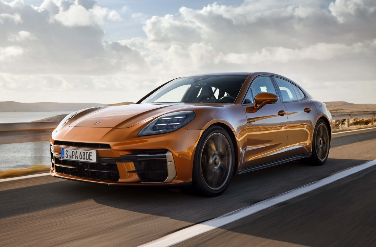 Porsche Panamera 2024_
